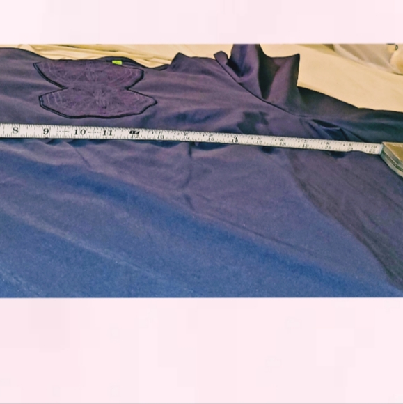 NWOT LOGO Instant Chic cold sholder flowy blouse - Picture 2 of 9